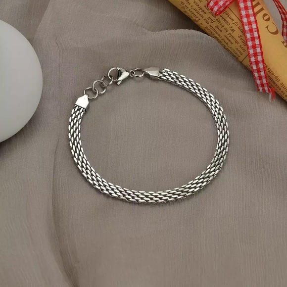 Stainless Steel Chunky Twisted Rope Chain Bracelet - Picture 6 of 9